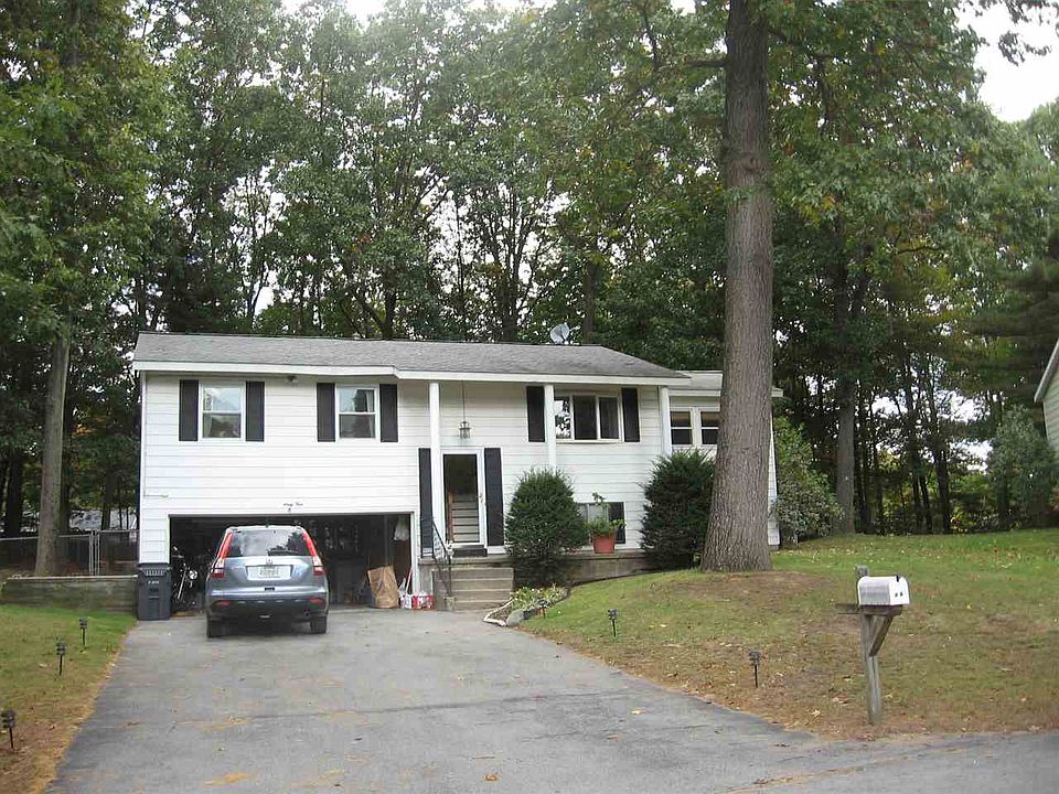 1st image of 64 Wagon Wheel Ct