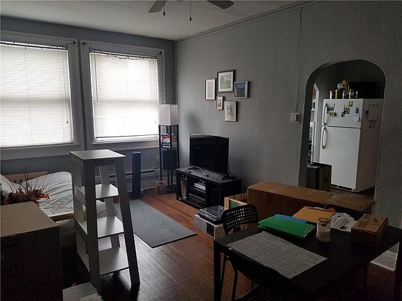 4th image of 1717 N Talbott St #8