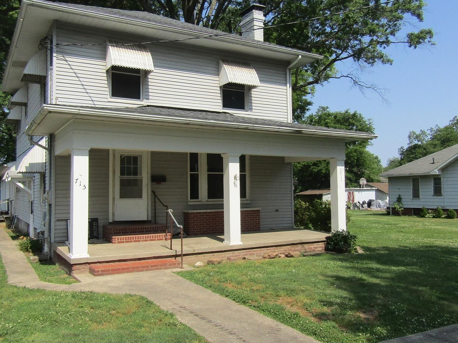 715 S McKinley St, Harrisburg, IL 62946 Zillow