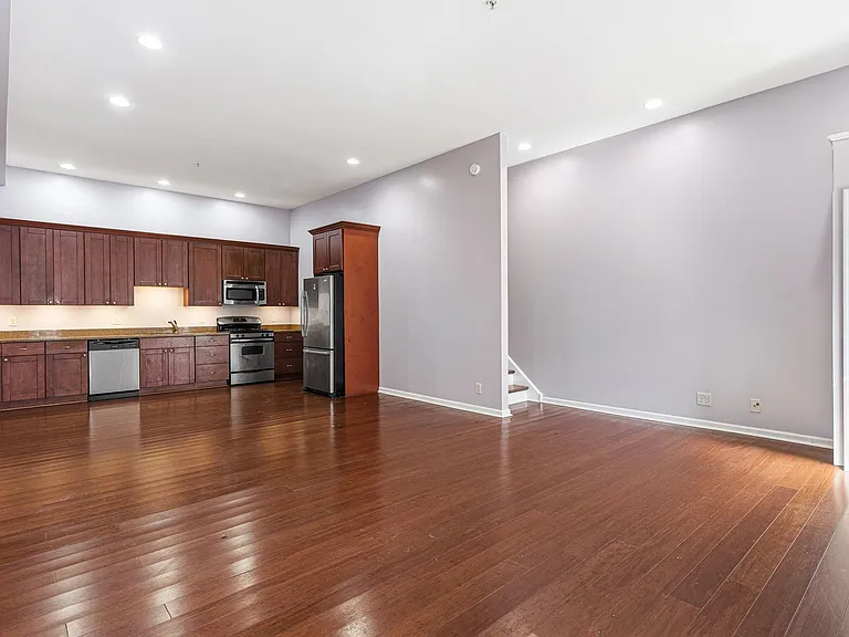 2355 E York St — Photo 3