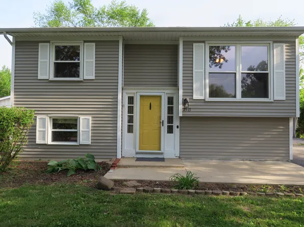 2513 Arden Dr, Champaign, IL 61821