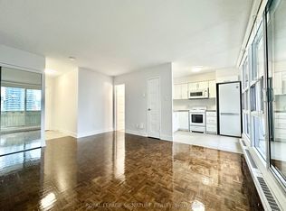 33 Isabella St #701, Toronto, ON M4Y2P7