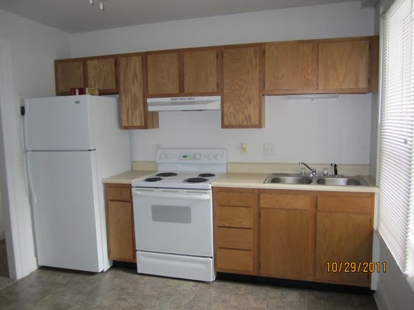 12 Easterly Ave APT D