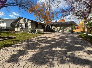 7300 39th Ave N, New Hope, MN 55427