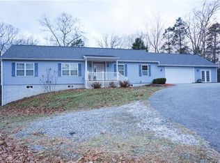 209 Doyle Rd, Oakdale, CT 06370