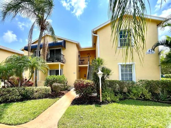 546 Waterside Drive, Hypoluxo, FL 33462