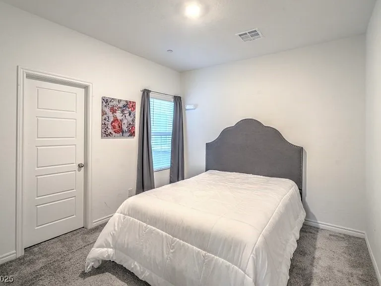 7318 N Decatur Blvd #4 — Photo 20