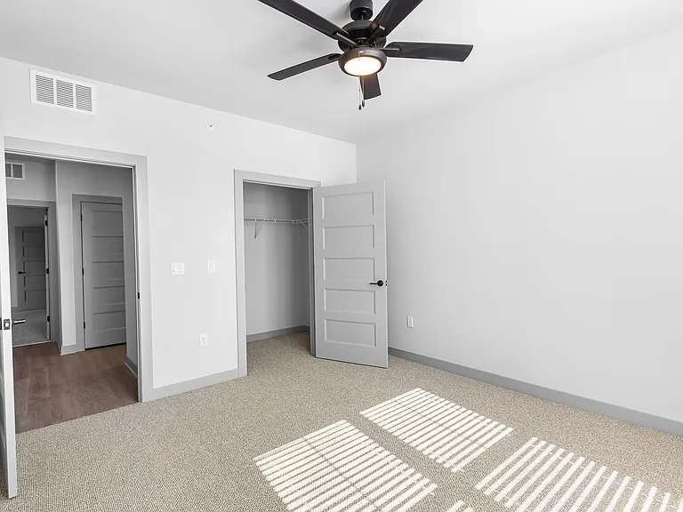 Arbour Place Apartments — Photo 75