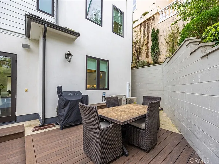 2801 Bayside Dr — Photo 44