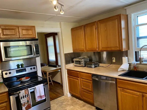 66 Buell St #1, Burlington, VT 05401