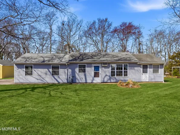 723 E Long Branch Avenue, Bayville, NJ 08721
