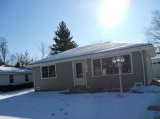 229 Highland Rd, Grayslake, IL 60030