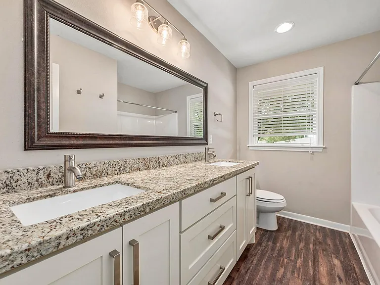 309 Dunn St — Photo 12