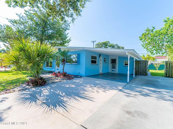 3rd image of 249 Harbor Dr