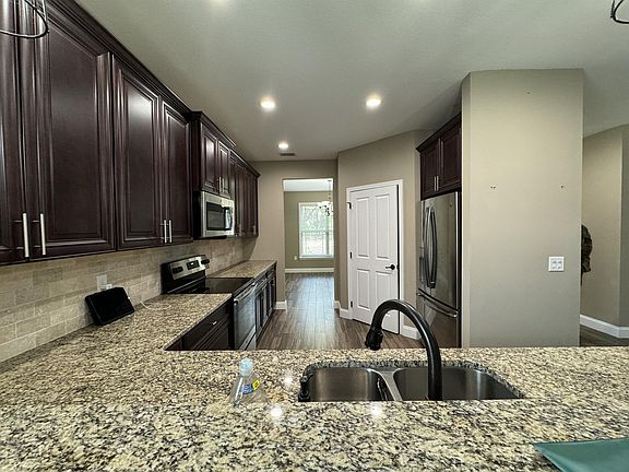 5th image of 1377 N Beal Ext