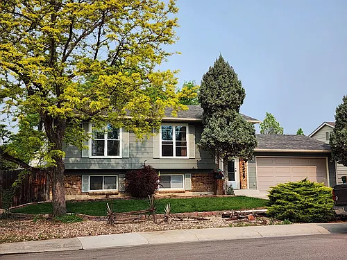4325 Hummingbird Dr Photo 1