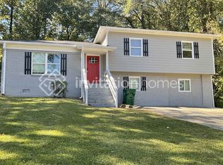 1400 High Meadow Dr, Stone Mountain, GA 30083