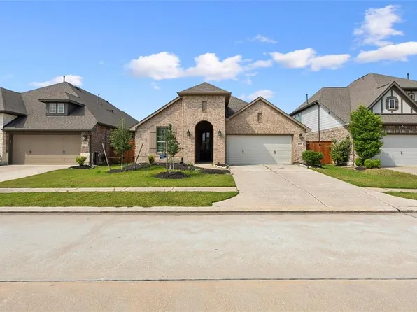 18211 County Shores Lane, Cypress, TX 77433