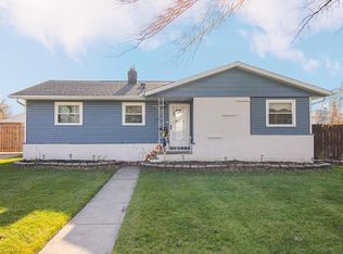 10193 N Church Dr, Parma Heights, OH 44130