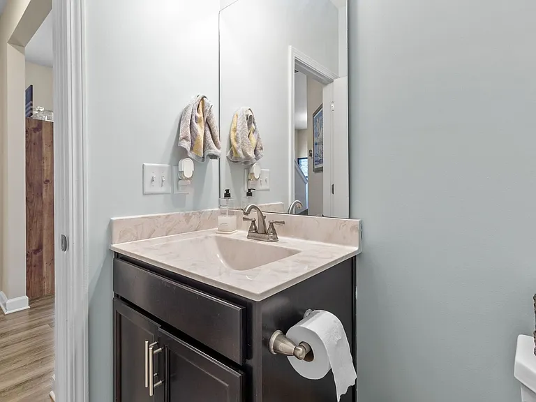50 Basswood Ct — Photo 18