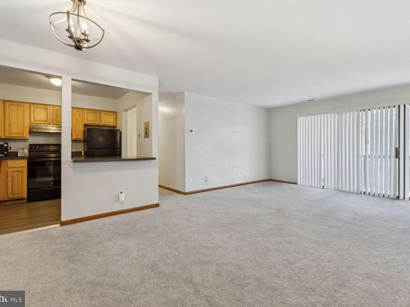10100 Campus Way S APT 202-4A, Lanham, MD 20774