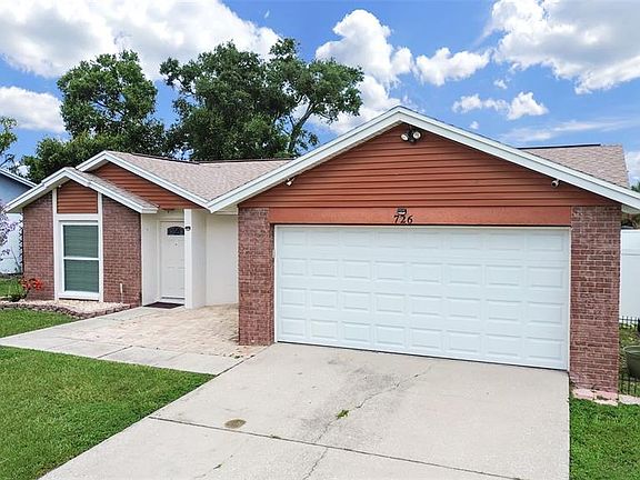 2nd image of 726 STILLVIEW CIRCLE