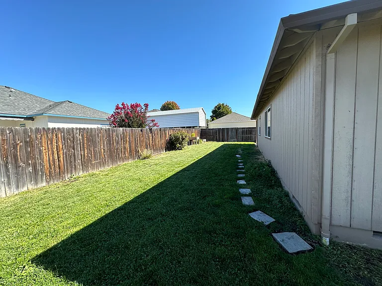 2337 Jeremy St — Photo 19