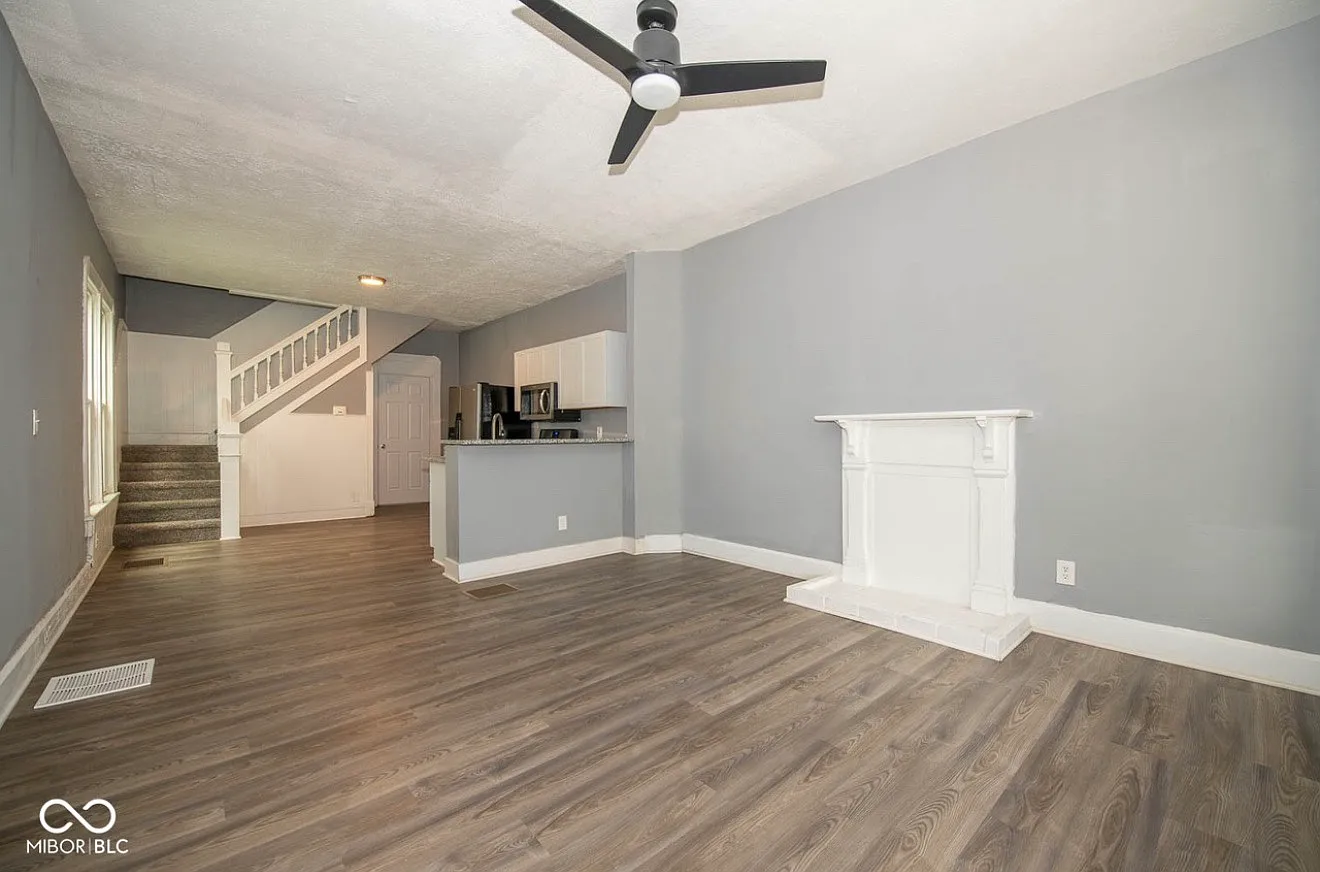 3 bed, 1700 sqft, $1,475 — Photo 2