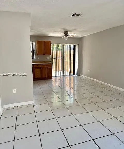 927 NW 7th Ct #2 — Photo 4
