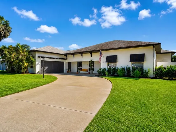 4091 13th Way NE, Saint Petersburg, FL 33703