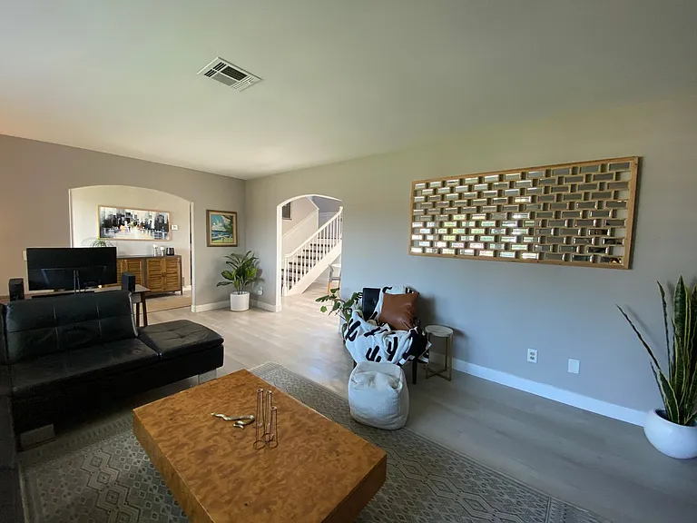 2415 Stevens Cir — Photo 10