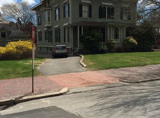 113 Vaughan St #4, Portland, ME 04102