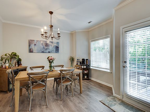 5th image of 408 Cashmere Dr #1