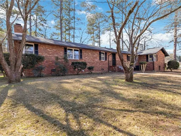 116 Lakepointe Ct, Stockbridge, GA 30281