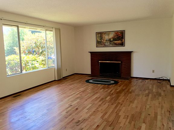 2nd image of 531 S 14th St
