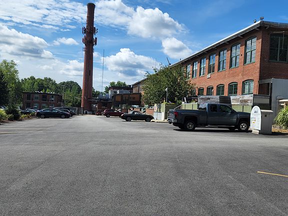 4th image of 1117 Douglas Ave #514