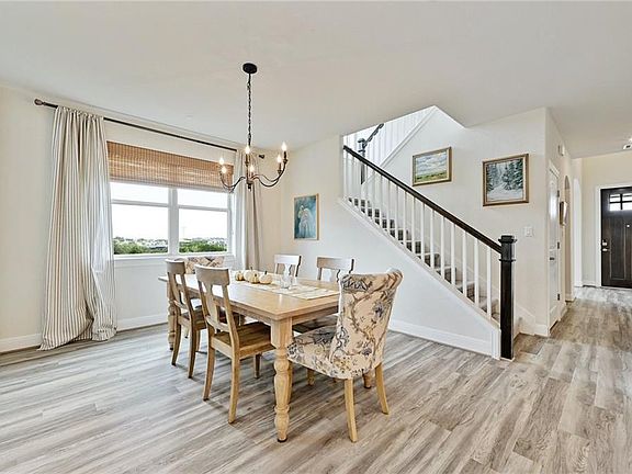5th image of 5516 La Canada Way