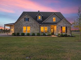 13525 Sage Meadow Cir, Sanger, TX 76266