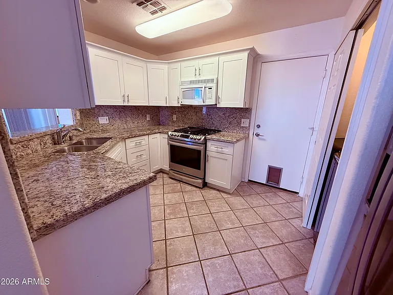 6730 E Preston St #18 — Photo 2