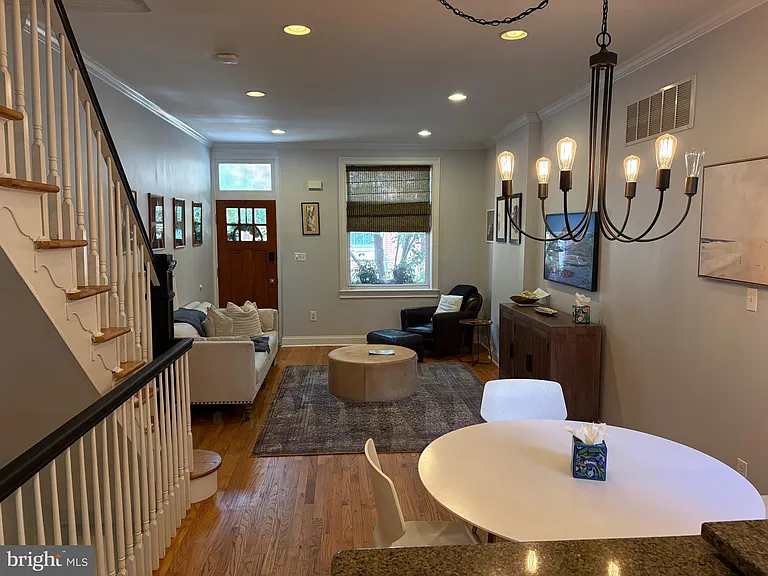 2608 Swain St — Photo 7