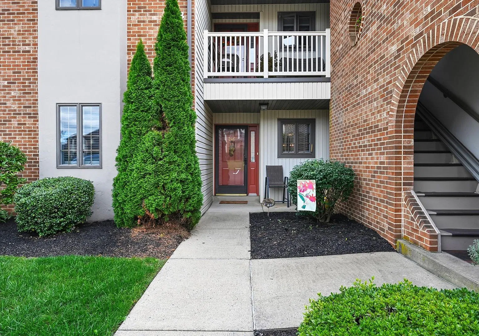 Fully Furnished -First Floor 2Bed/2Bath Condo — Photo 3