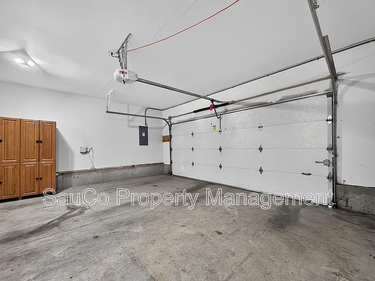 48 S 17th Ct — Photo 18