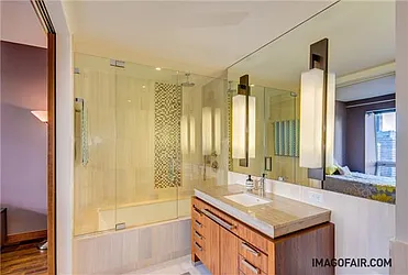 Rented by (Legacy) Elegran