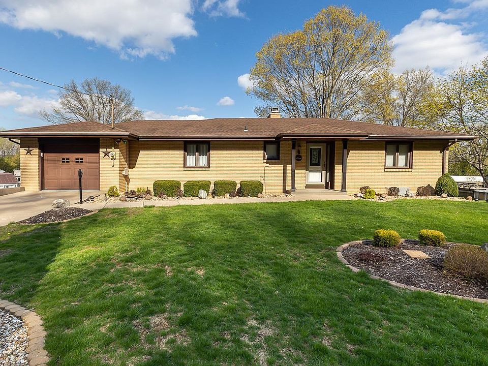 22300 Mud Lake Rd, Dubuque, IA 52001 Zillow