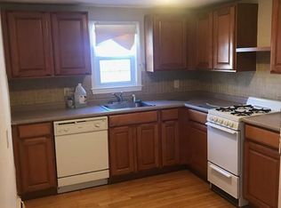 19 Bassett St UNIT 1, Marblehead, MA 01945