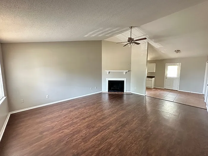 4348 Jardin Place Cv — Photo 2