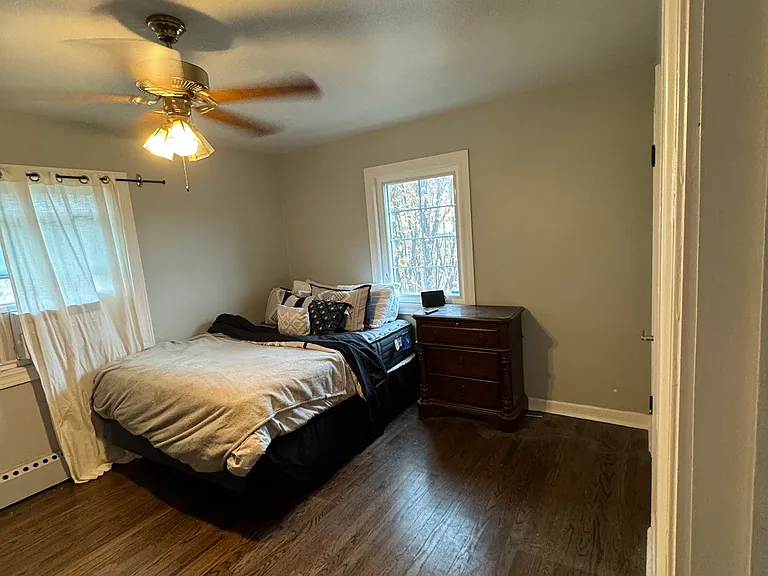 1557 Monroe Ave #2 — Photo 7