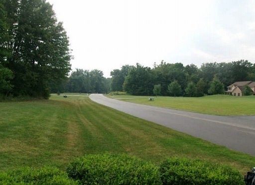 2nd image of 2873 Pansy Rd