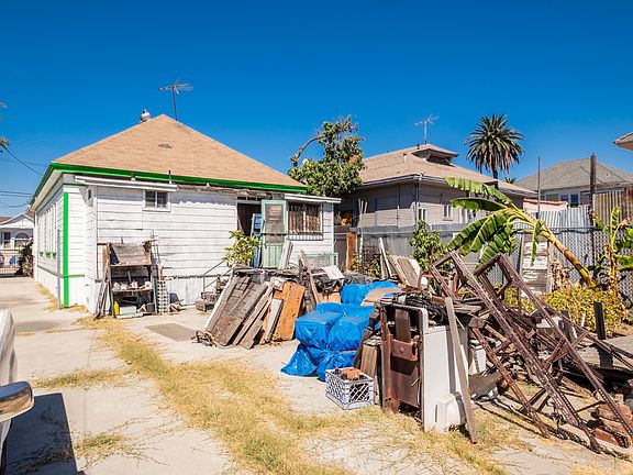 5th image of 1442 Constance St