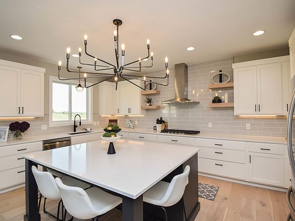 3rd image of 7304 E Dillon Creek Dr